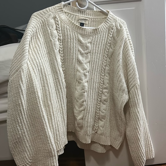 Women’s knitted sweater - Picture 1 of 3
